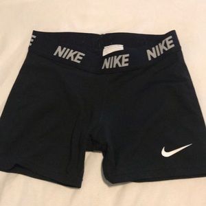 NWOT girls size L Nike spandex